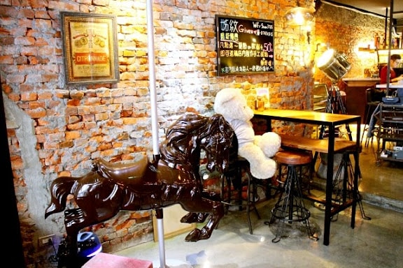 20251108-9sjl2 20251108-9sjl2