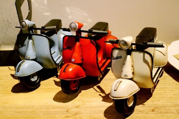 20251108-kk8no 20251108-kk8no