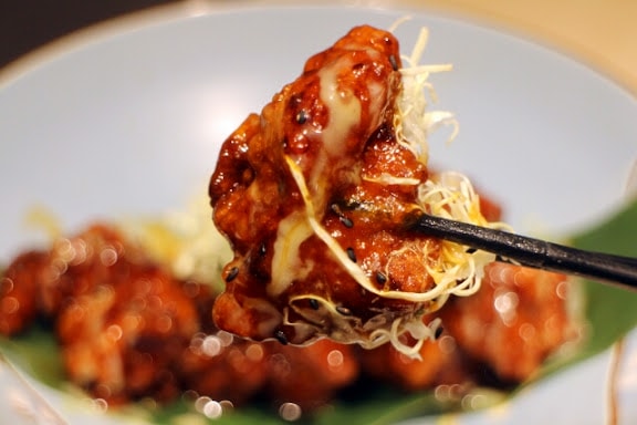 20251108-1v4mz 20251108-1v4mz