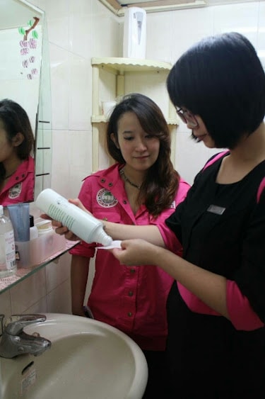 20251108-35aqs 20251108-35aqs