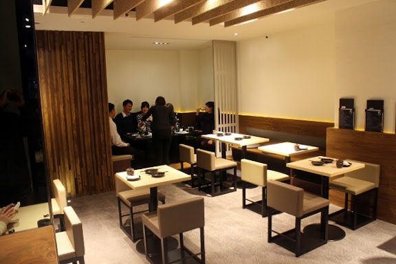 20251108-uinhv 20251108-uinhv