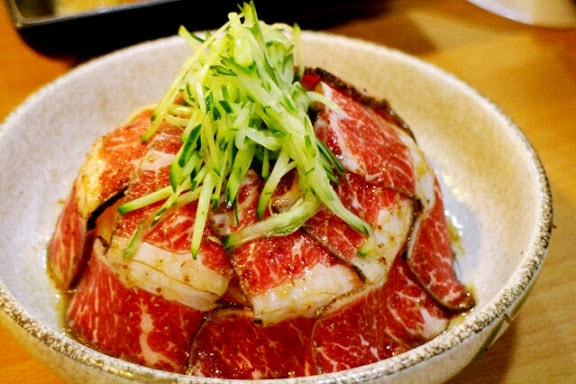 20251108-5hwgy 20251108-5hwgy