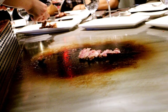 20251108-6sazl 20251108-6sazl