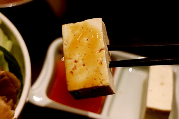 20251108-m8d4w 20251108-m8d4w