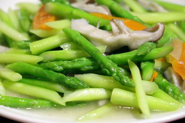 20251108-tqkna 20251108-tqkna