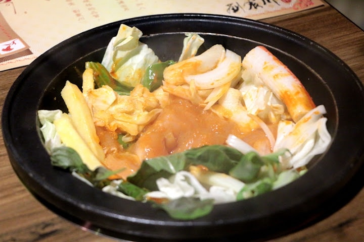 20251108-u7i7k 20251108-u7i7k