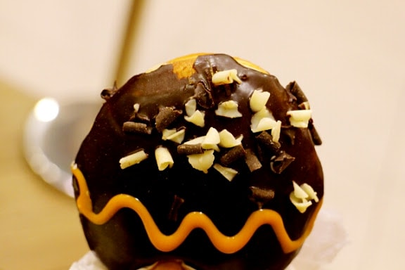 20251108-yigy0 20251108-yigy0