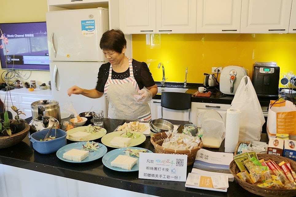 20251108-1iv88 20251108-1iv88