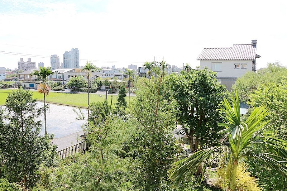 20251108-2f51j 20251108-2f51j