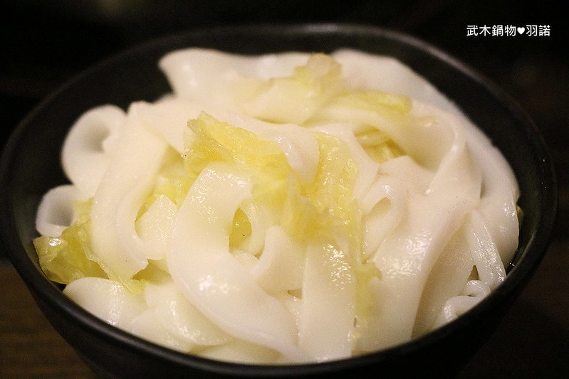 20251108-5ez71 20251108-5ez71