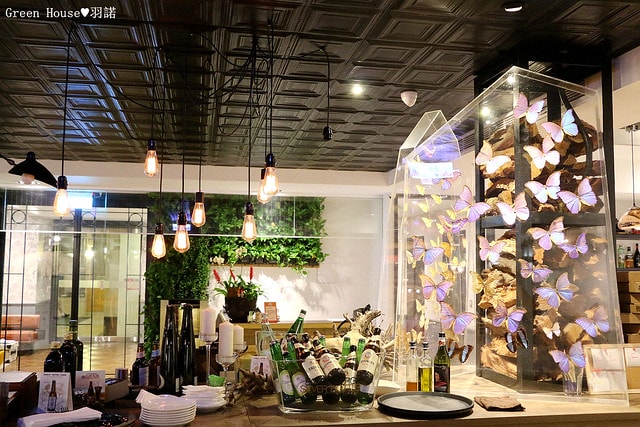 20251108-8eq84 20251108-8eq84