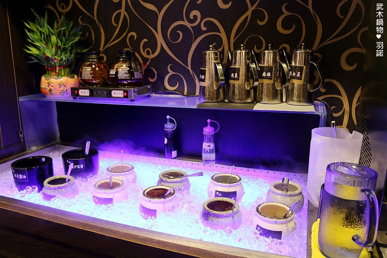 20251108-ddg9c 20251108-ddg9c