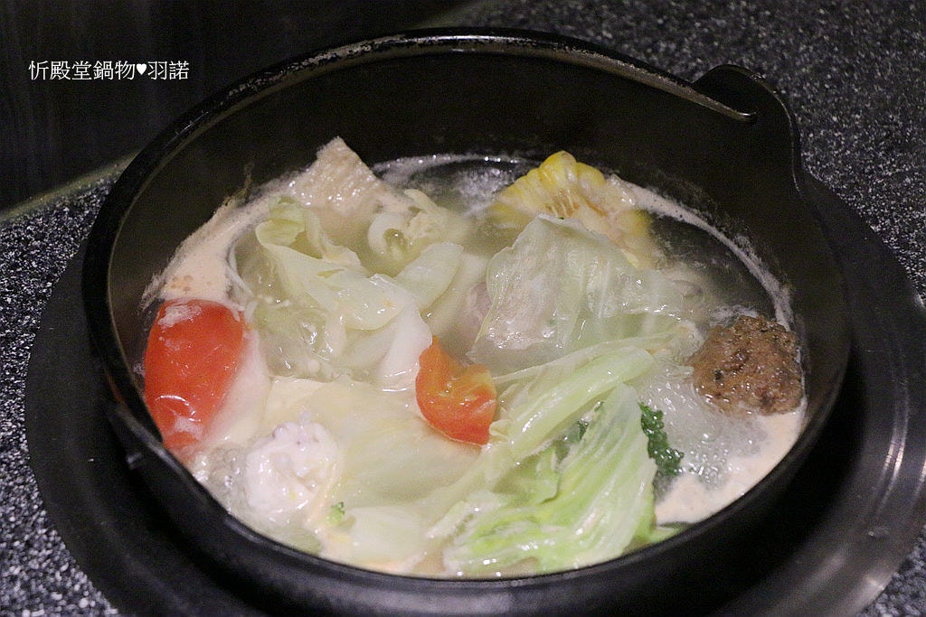 20251108-r5pyg 20251108-r5pyg