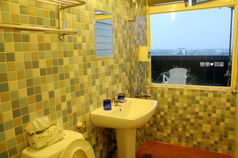 20251108-t0szv 20251108-t0szv