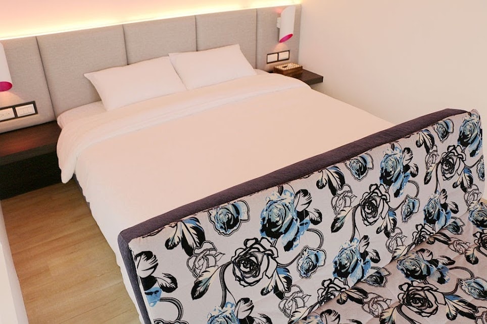 20251108-xiqkx 20251108-xiqkx