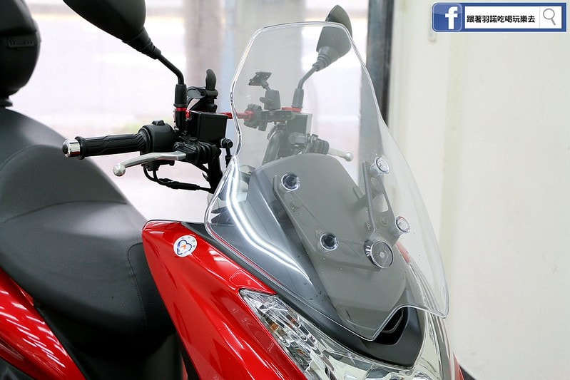 20251108-3mg4v 20251108-3mg4v