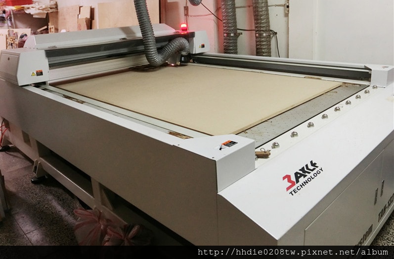 20251108-6dmb3 20251108-6dmb3