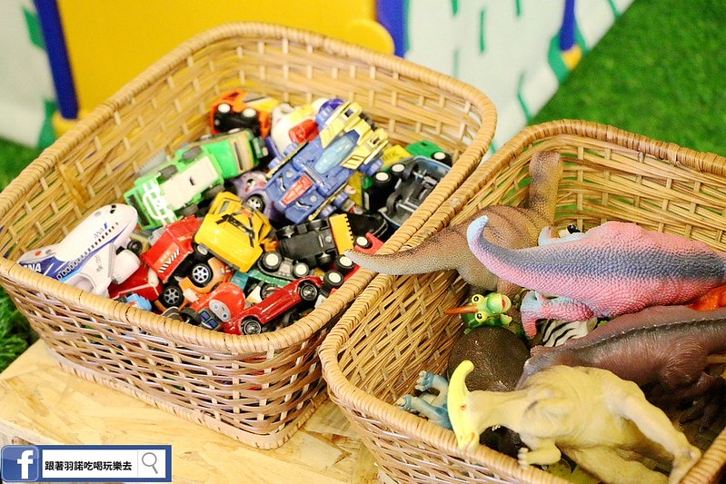 20251108-b0gdz 20251108-b0gdz