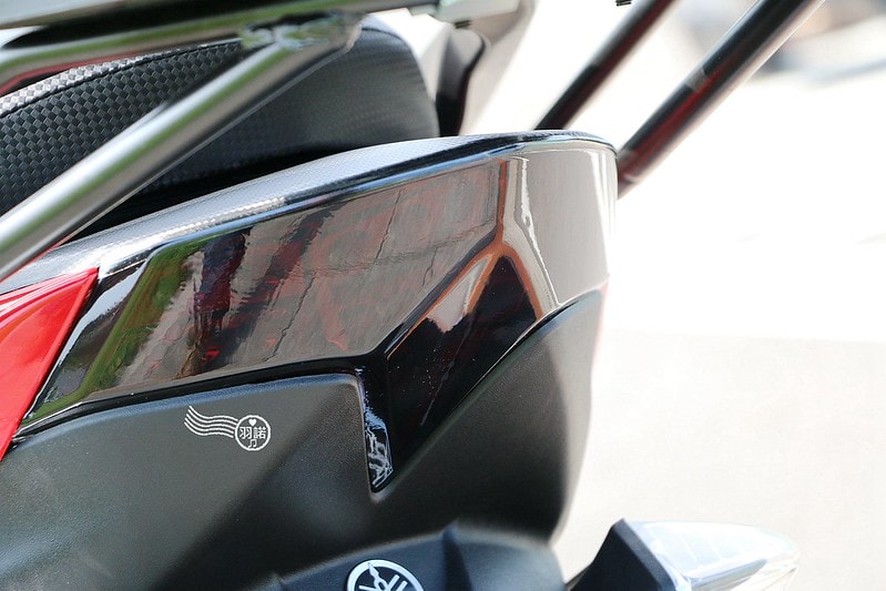 20251108-i6dck 20251108-i6dck