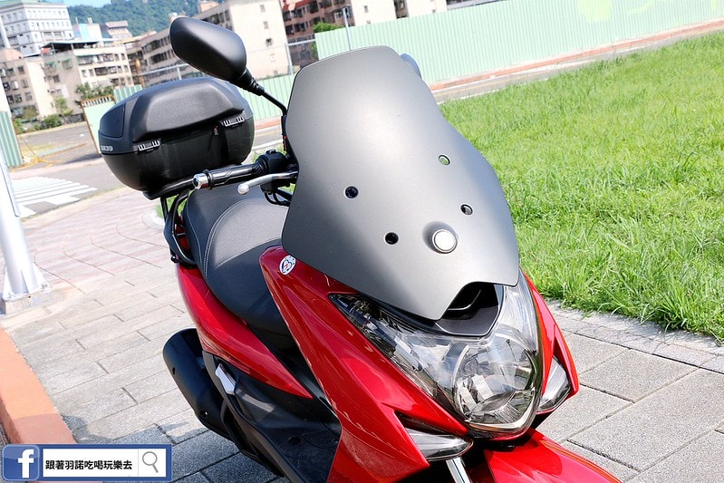 20251108-y2v82 20251108-y2v82