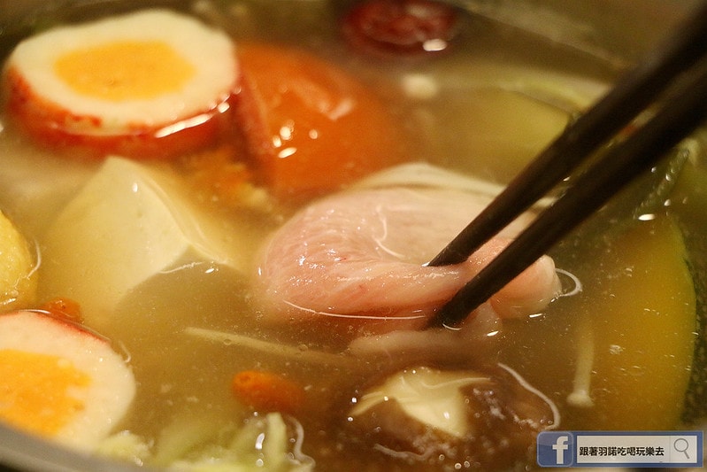 20251108-4eswx 20251108-4eswx