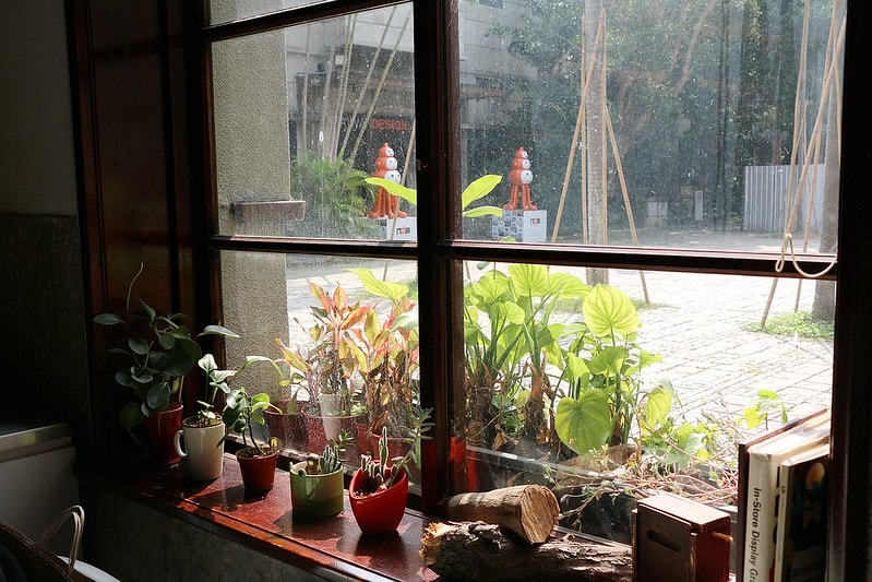 20251108-q6oj0 20251108-q6oj0