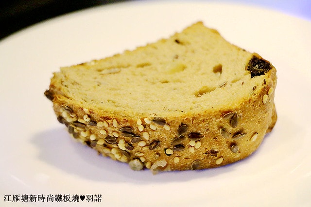 20251108-u79kk 20251108-u79kk