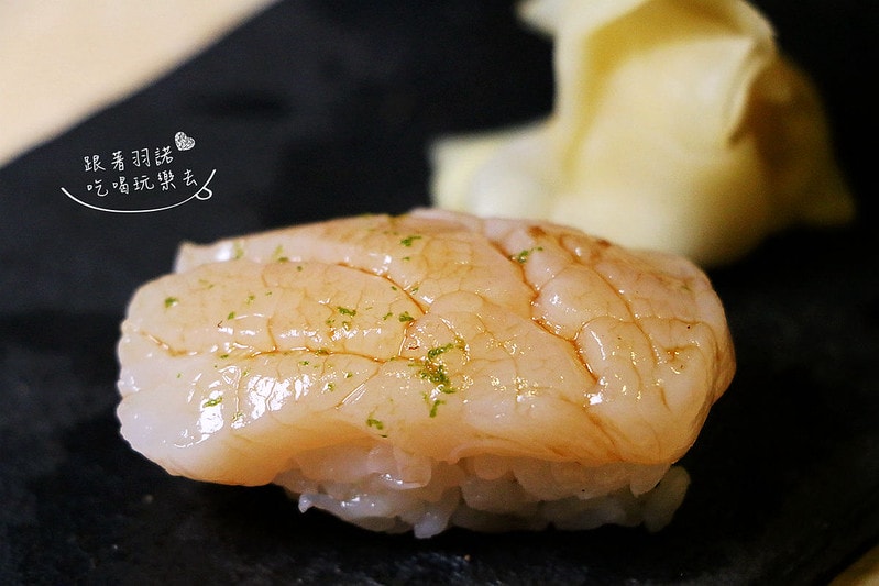 20251108-5j1uz 20251108-5j1uz