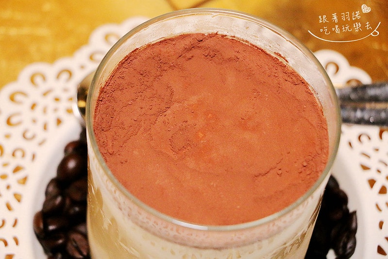 20251108-6hupj 20251108-6hupj