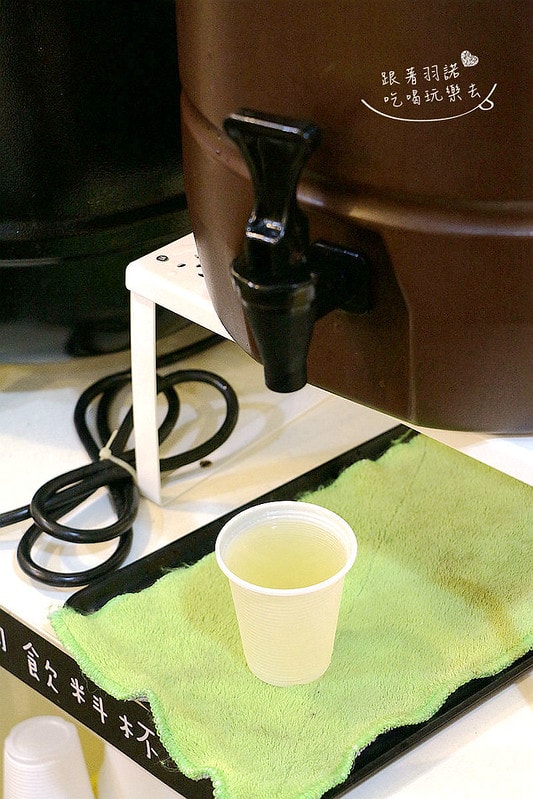 20251108-8rdnb 20251108-8rdnb