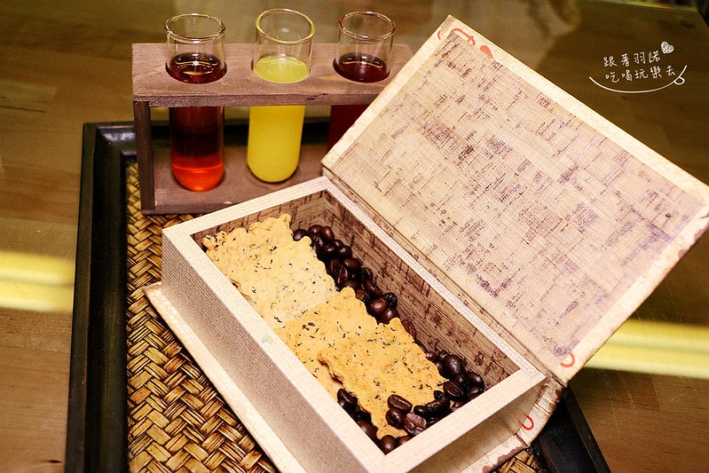 20251108-kpov0 20251108-kpov0