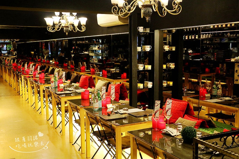 20251108-qsl8s 20251108-qsl8s