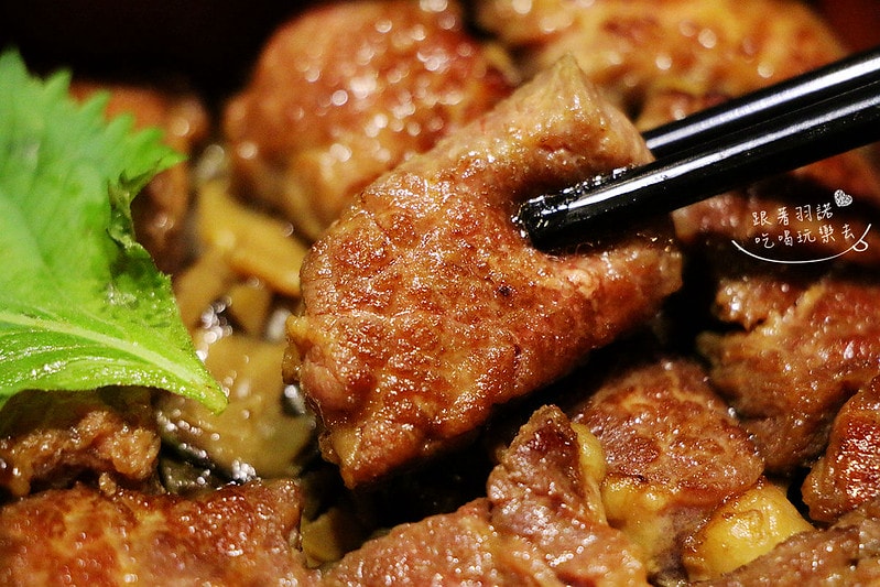 20251108-rot8z 20251108-rot8z