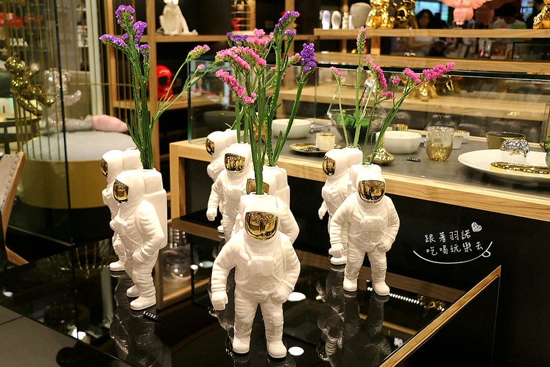 20251108-3c2za 20251108-3c2za