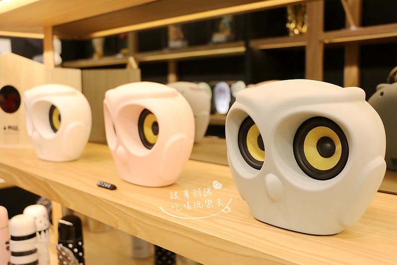 20251108-4v359 20251108-4v359