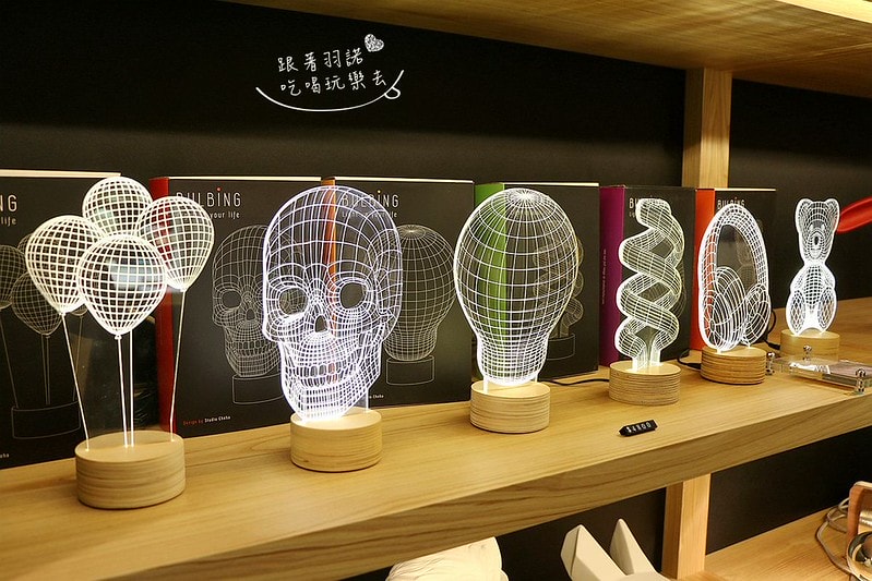 20251108-iu7mo 20251108-iu7mo