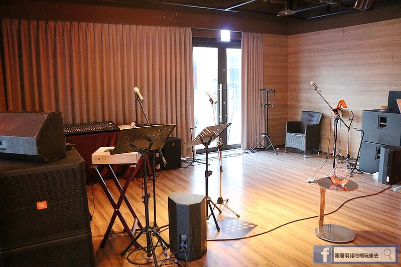 20251108-mnlk6 20251108-mnlk6