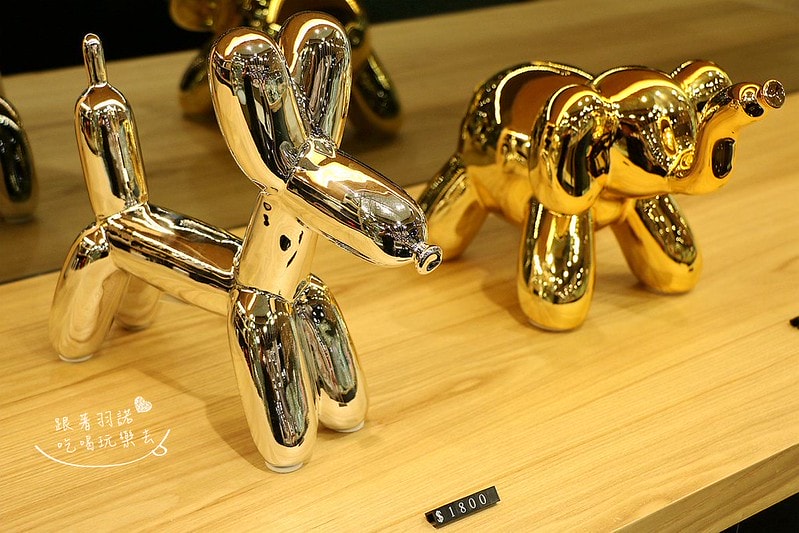 20251108-tkzaq 20251108-tkzaq