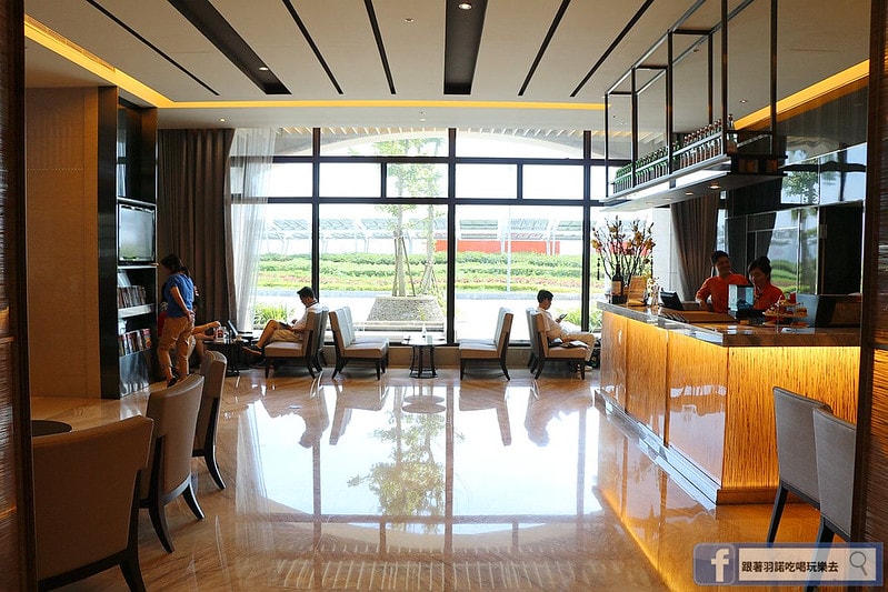 20251108-xar3n 20251108-xar3n