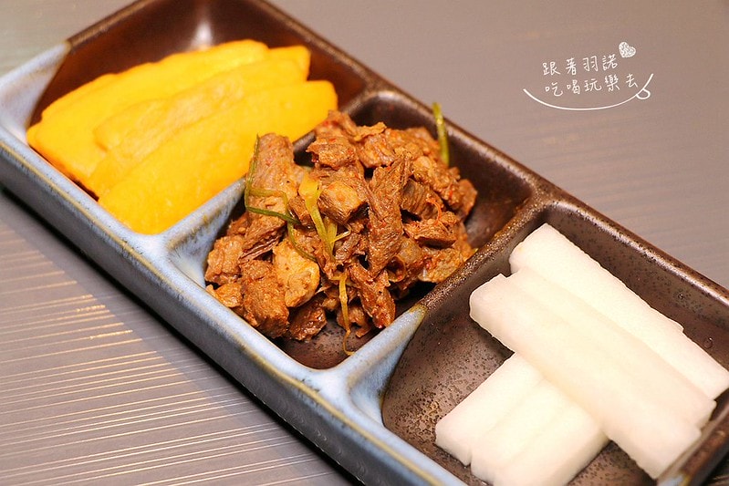 20251108-ot1ow 20251108-ot1ow