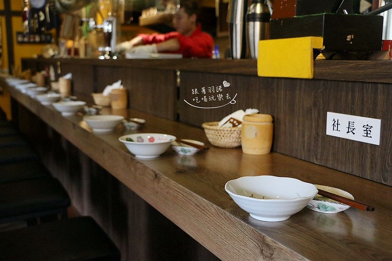 20251108-096zu 20251108-096zu