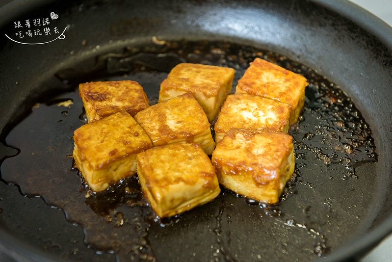 20251108-loqlz 20251108-loqlz