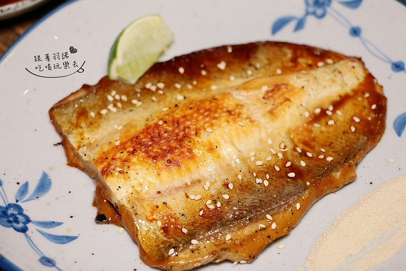 20251108-o5xec 20251108-o5xec