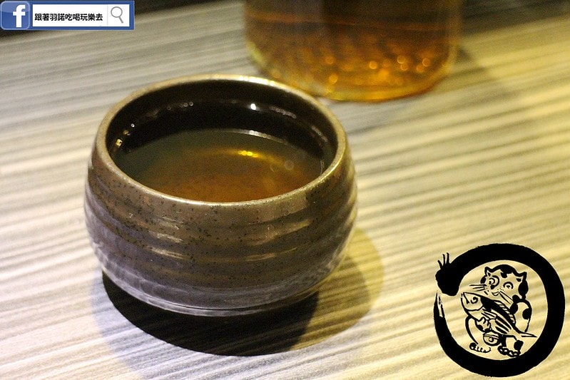 20251108-woxz0 20251108-woxz0