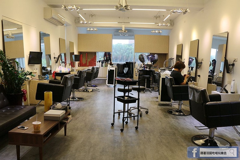 20251108-3r3ea 20251108-3r3ea