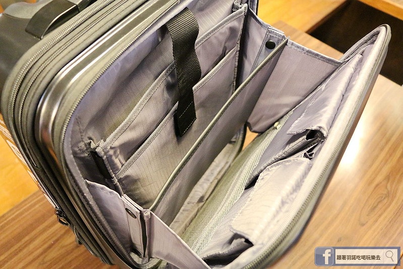 20251108-7jpeq 20251108-7jpeq