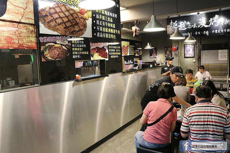 20251108-fw7yj 20251108-fw7yj