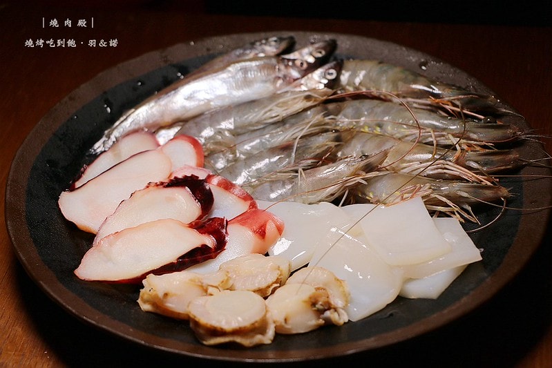 20251108-i0yra 20251108-i0yra