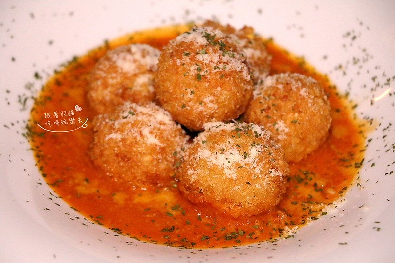 20251108-c5884 20251108-c5884