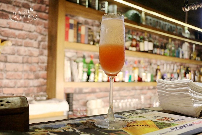 20251108-yn9me 20251108-yn9me